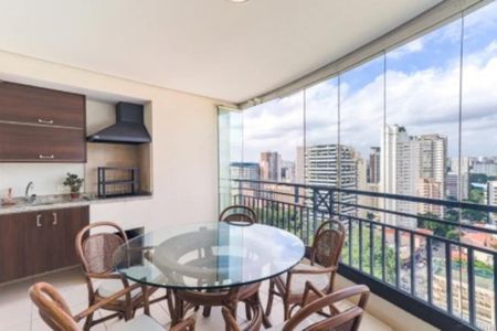 Apartamento à venda com 156m², 4 quartos e 3 vagas Apartamento à venda com 156m², 4 quartos e 3 vagasFoto 08