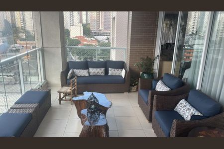 Apartamento à venda com 310m², 4 quartos e 4 vagasFoto 02