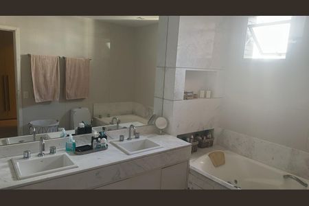 Apartamento à venda com 310m², 4 quartos e 4 vagasFoto 23