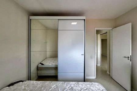 Apartamento à venda com 68m², 2 quartos e 1 vagaFoto 21