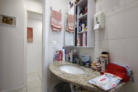 Apartamento à venda com 114m², 4 quartos e 2 vagas Apartamento à venda com 114m², 4 quartos e 2 vagasBanheiro da Suíte 3