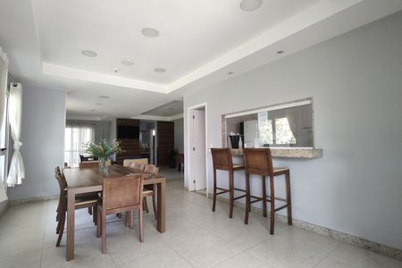 Apartamento à venda com 114m², 4 quartos e 2 vagas Apartamento à venda com 114m², 4 quartos e 2 vagasÁrea gourmet