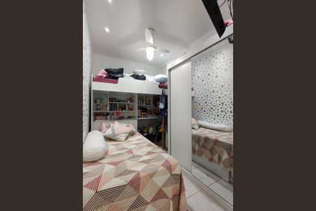 Apartamento à venda com 114m², 4 quartos e 2 vagasQuarto 1