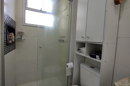 Apartamento à venda com 114m², 4 quartos e 2 vagas Apartamento à venda com 114m², 4 quartos e 2 vagasBanheiro da Suíte 2