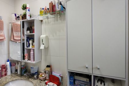 Apartamento à venda com 114m², 4 quartos e 2 vagas Apartamento à venda com 114m², 4 quartos e 2 vagasBanheiro da Suíte 3