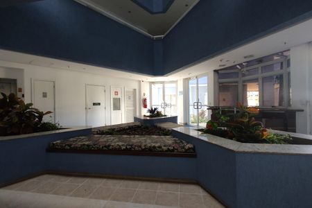 Apartamento à venda com 114m², 4 quartos e 2 vagas Apartamento à venda com 114m², 4 quartos e 2 vagasHall de entrada