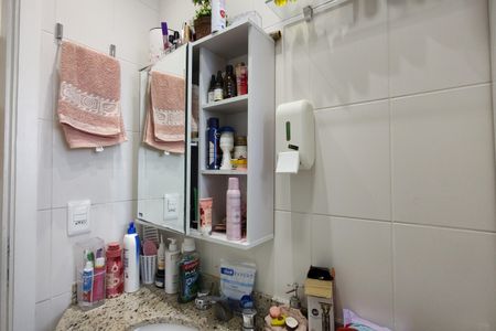 Apartamento à venda com 114m², 4 quartos e 2 vagas Apartamento à venda com 114m², 4 quartos e 2 vagasBanheiro da Suíte 3
