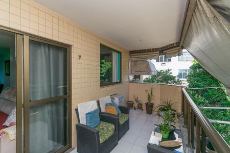 Apartamento à venda com 74m², 3 quartos e 1 vagaVaranda da Sala