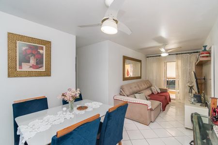 Apartamento à venda com 74m², 3 quartos e 1 vagaSala