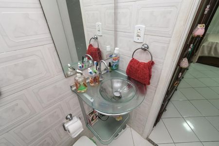 Apartamento à venda com 74m², 3 quartos e 1 vagaBanheiro da Suíte