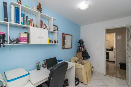 Apartamento à venda com 74m², 3 quartos e 1 vagaQuarto 2
