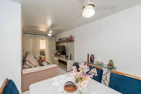 Apartamento à venda com 74m², 3 quartos e 1 vagaSala