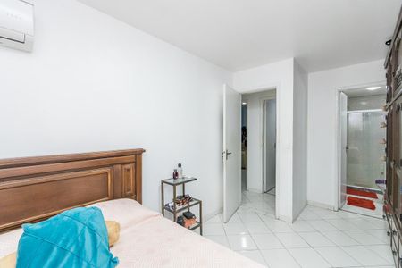 Apartamento à venda com 74m², 3 quartos e 1 vagaSuíte