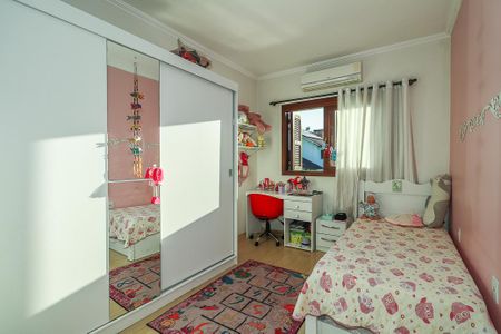 Casa de condomínio à venda com 191m², 3 quartos e 2 vagasQuarto 2