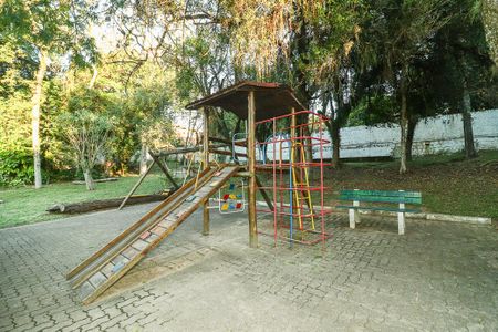 Casa de condomínio à venda com 191m², 3 quartos e 2 vagasÁrea comum - Playground