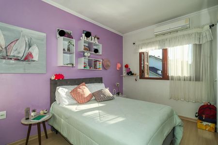 Casa de condomínio à venda com 191m², 3 quartos e 2 vagasQuarto