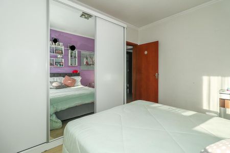 Casa de condomínio à venda com 191m², 3 quartos e 2 vagasQuarto