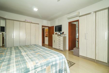 Casa de condomínio à venda com 191m², 3 quartos e 2 vagasQuarto Suíte