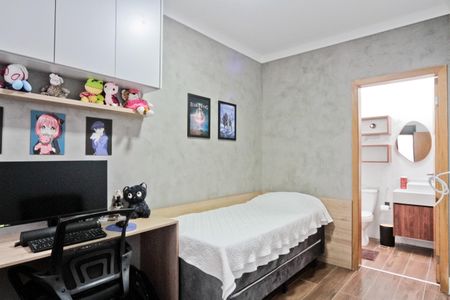 Casa à venda com 249m², 3 quartos e 2 vagasSuíte 2