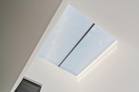 Casa à venda com 249m², 3 quartos e 2 vagasClaraboia