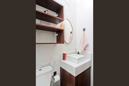 Casa à venda com 249m², 3 quartos e 2 vagasBanheiro da Suíte 2