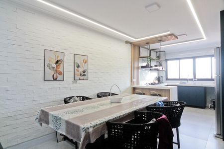 Casa à venda com 249m², 3 quartos e 2 vagasCozinha