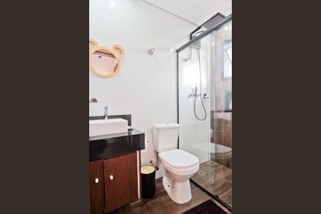 Casa à venda com 249m², 3 quartos e 2 vagasBanheiro da Suíte 1