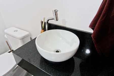 Casa à venda com 249m², 3 quartos e 2 vagasHall - lavabo