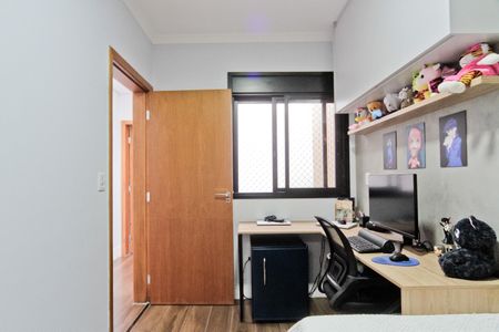 Casa à venda com 249m², 3 quartos e 2 vagasSuíte 2