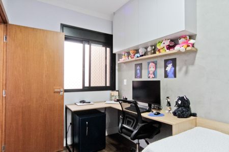 Casa à venda com 249m², 3 quartos e 2 vagasSuíte 2