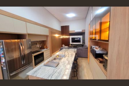 Casa de condomínio à venda com 230m², 4 quartos e 5 vagasFoto 06