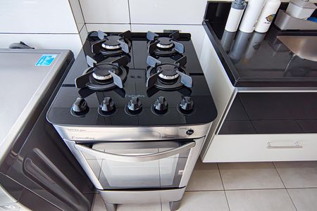 Apartamento à venda com 55m², 2 quartos e 1 vaga Apartamento à venda com 55m², 2 quartos e 1 vagaCozinha e Área de Serviço