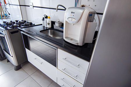 Apartamento à venda com 55m², 2 quartos e 1 vaga Apartamento à venda com 55m², 2 quartos e 1 vagaCozinha e Área de Serviço