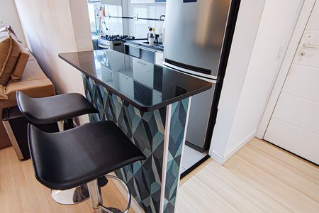 Apartamento à venda com 55m², 2 quartos e 1 vaga Apartamento à venda com 55m², 2 quartos e 1 vagaCozinha e Área de Serviço