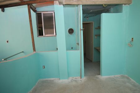 Casa para alugar com 70m², 2 quartos e sem vagaQuintal