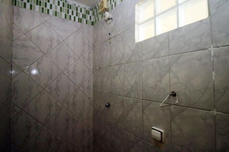 Casa para alugar com 70m², 2 quartos e sem vagaBanheiro