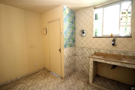 Casa para alugar com 70m², 2 quartos e sem vagaCozinha