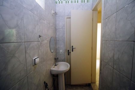 Casa para alugar com 70m², 2 quartos e sem vagaBanheiro