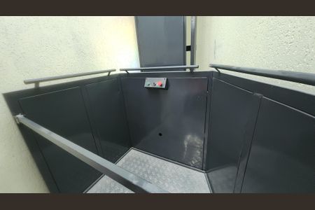 Casa para alugar com 280m², 8 quartos e 3 vagas Casa para alugar com 280m², 8 quartos e 3 vagasElevador