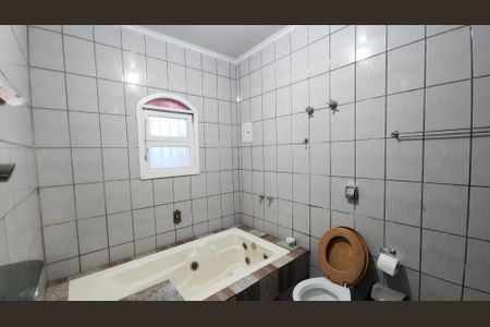 Casa para alugar com 280m², 8 quartos e 3 vagas Casa para alugar com 280m², 8 quartos e 3 vagasBanheiro