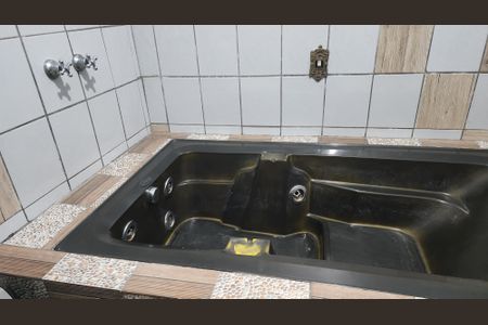 Casa para alugar com 280m², 8 quartos e 3 vagas Casa para alugar com 280m², 8 quartos e 3 vagasBanheiro da Suíte 5