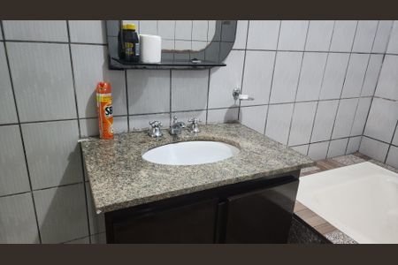 Casa para alugar com 280m², 8 quartos e 3 vagas Casa para alugar com 280m², 8 quartos e 3 vagasBanheiro