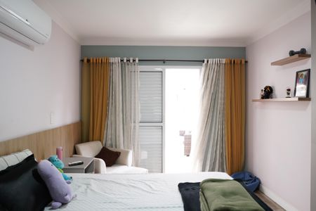 Casa à venda com 290m², 3 quartos e 4 vagasSuíte 1 