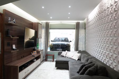 Casa à venda com 290m², 3 quartos e 4 vagasSala