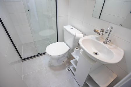 Apartamento para alugar com 40m², 2 quartos e 1 vaga Apartamento para alugar com 40m², 2 quartos e 1 vagaBanheiro