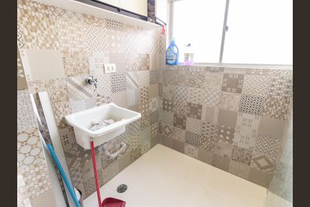 Apartamento para alugar com 63m², 2 quartos e 1 vaga Apartamento para alugar com 63m², 2 quartos e 1 vagaÁrea de Serviço