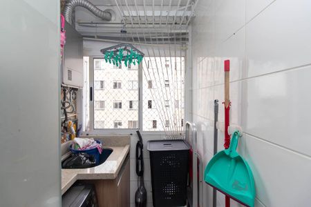 Apartamento à venda com 48m², 2 quartos e 1 vagaCozinha e Área de Serviço