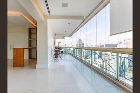 Apartamento à venda com 465m², 4 quartos e 5 vagasSacada