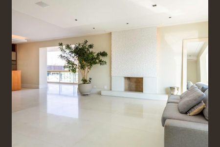 Apartamento à venda com 465m², 4 quartos e 5 vagasSala