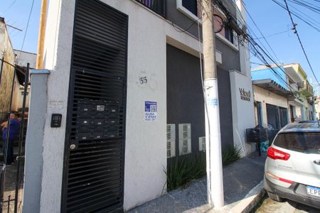 Casa de condomínio à venda com 37m², 2 quartos e sem vaga Casa de condomínio à venda com 37m², 2 quartos e sem vagaFachada